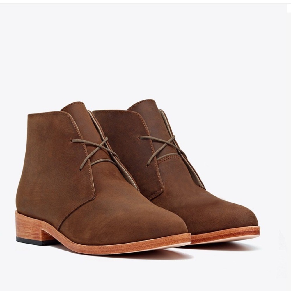 🆕 Nisolo Isa Chukka Boot in Oak Size 8